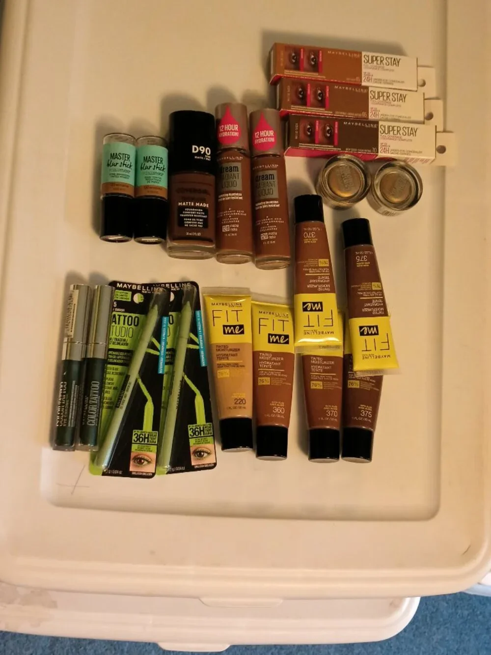 NEW Maybelline Makeup Assortment Mystery box SRP $80.00+